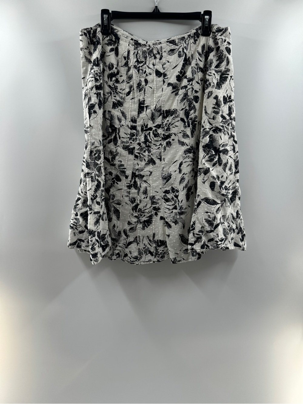 Vintage JM Collection Black White Floral Midi Skirt Women’s Size 14